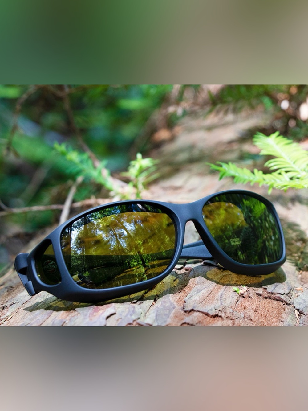 BRAND NEW 
Wide Line (ML) Black frame Polarized Yellow lenses Model: C422Y